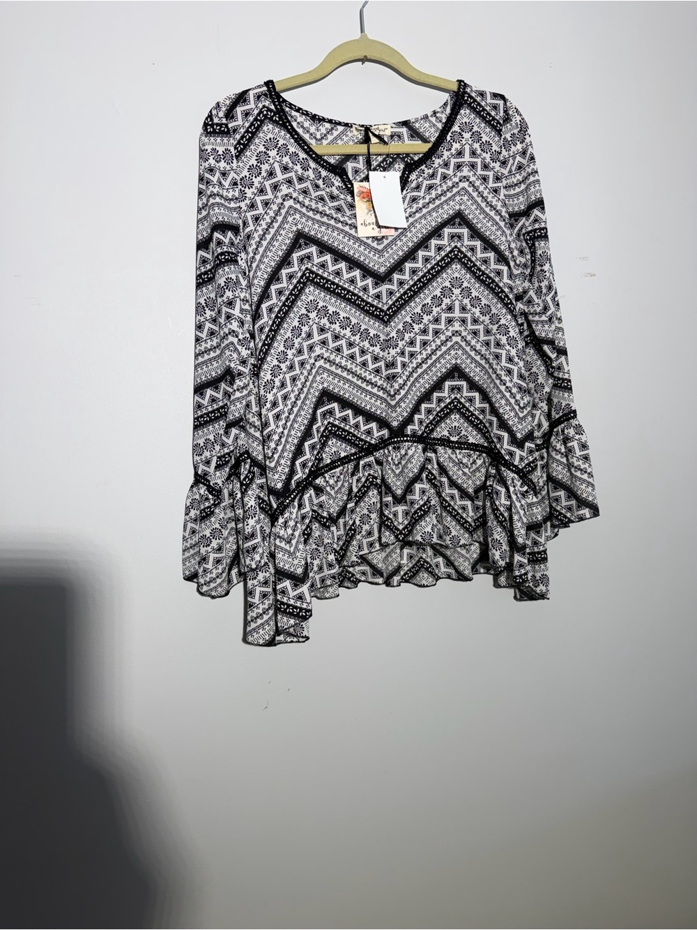 About A Girl Black & White Chevron Ruffle Hem Tunic